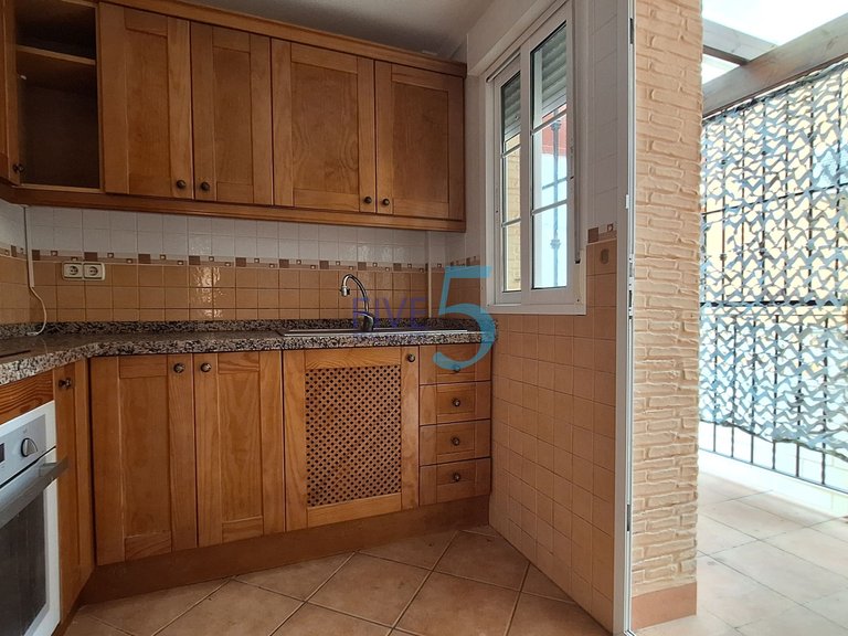 Apartment for Sale in Alicante, Valencia 6