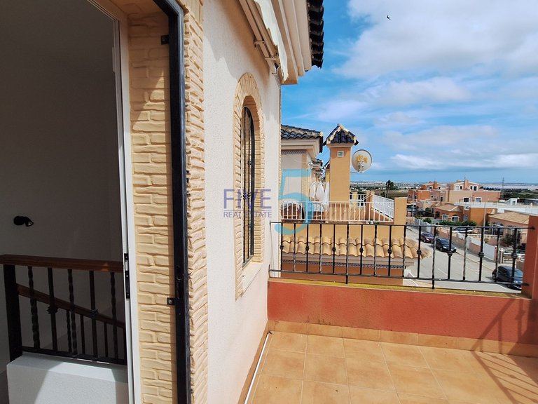 Apartment for Sale in Alicante, Valencia 35