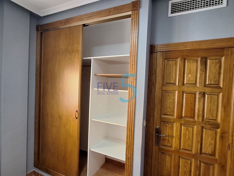 Apartment for Sale in Alicante, Valencia 18