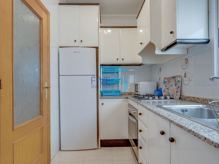 Apartment for Sale in Alicante, Valencia 6