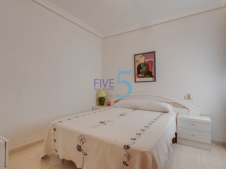 Apartment for Sale in Alicante, Valencia 8