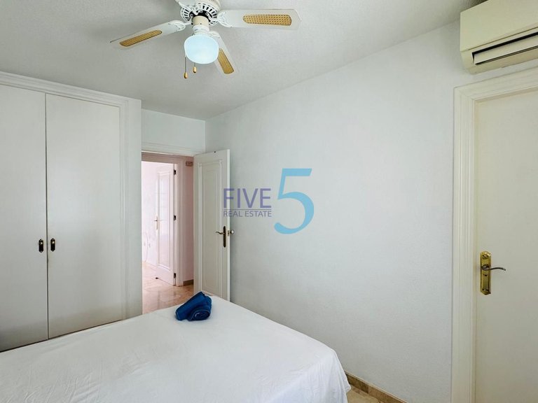 Villa for Sale in Alicante, Valencia 16