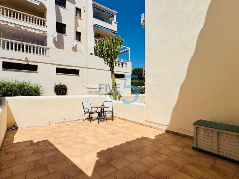 Villa for Sale in Alicante, Valencia 23