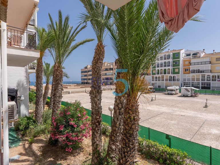 Apartment for Sale in Alicante, Valencia 12