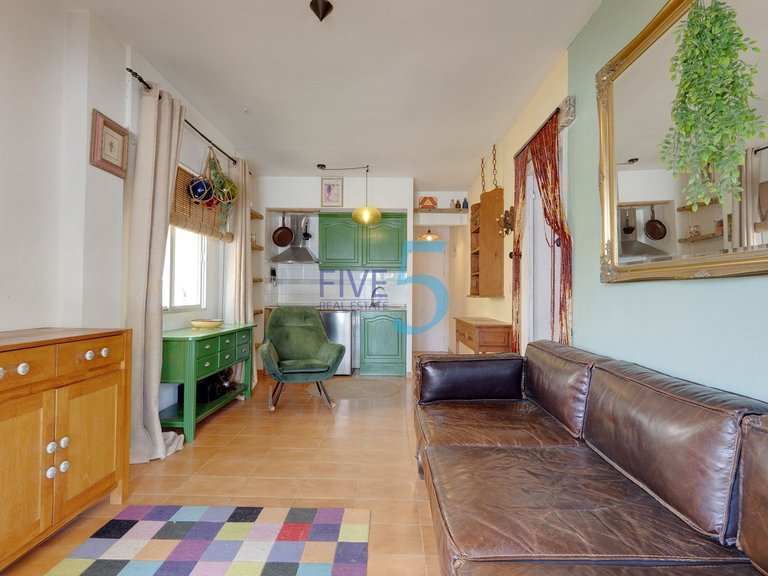 Apartment for Sale in Alicante, Valencia 3