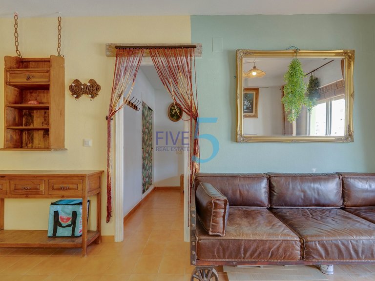 Apartment for Sale in Alicante, Valencia 5