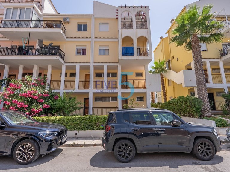 Apartment for Sale in Alicante, Valencia 13