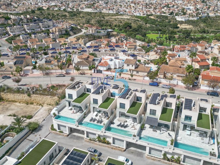Villa for Sale in Alicante, Valencia 39