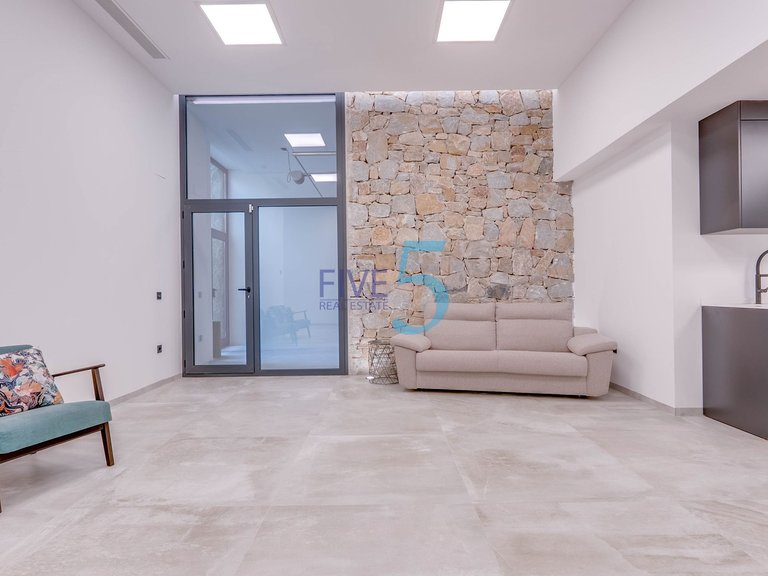 Villa for Sale in Alicante, Valencia 25