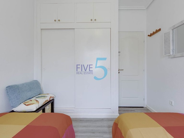 Villa for Sale in Alicante, Valencia 16