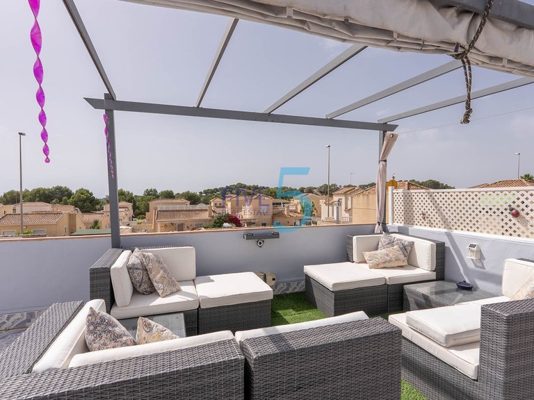 Villa for Sale in Alicante, Valencia 25
