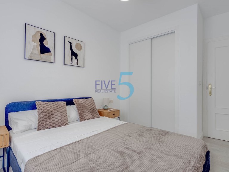 Apartment for Sale in Alicante, Valencia 11
