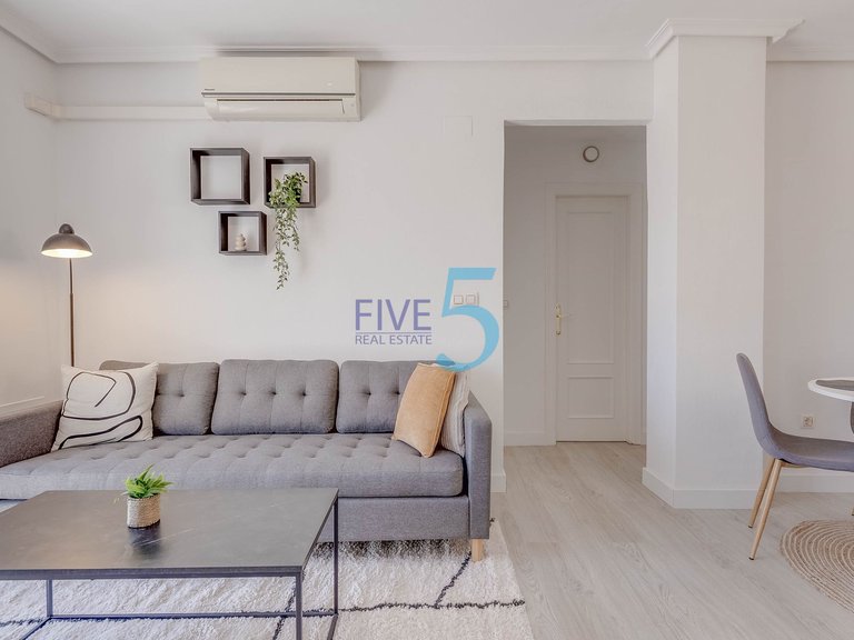 Apartment for Sale in Alicante, Valencia 5