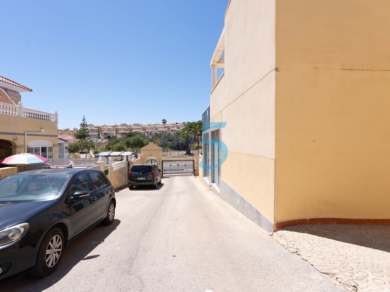 Apartment for Sale in Alicante, Valencia 24