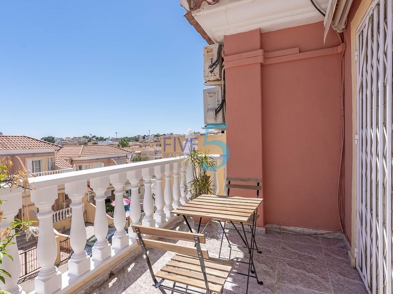 Apartment for Sale in Alicante, Valencia 16