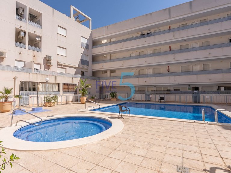 Apartment for Sale in Alicante, Valencia 22