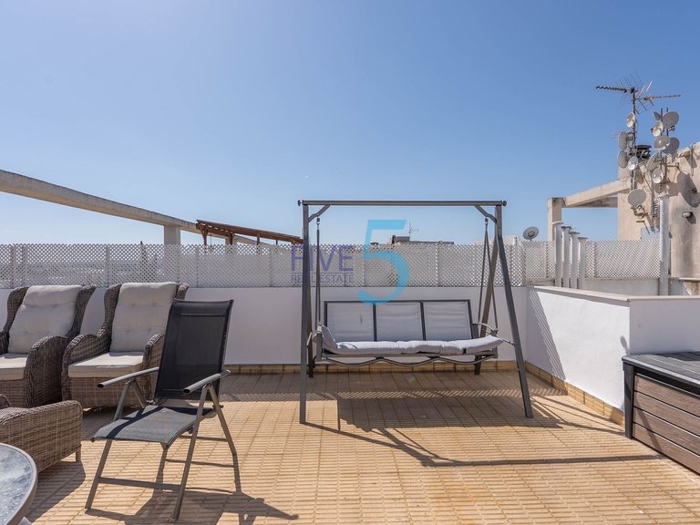 Apartment for Sale in Alicante, Valencia 17