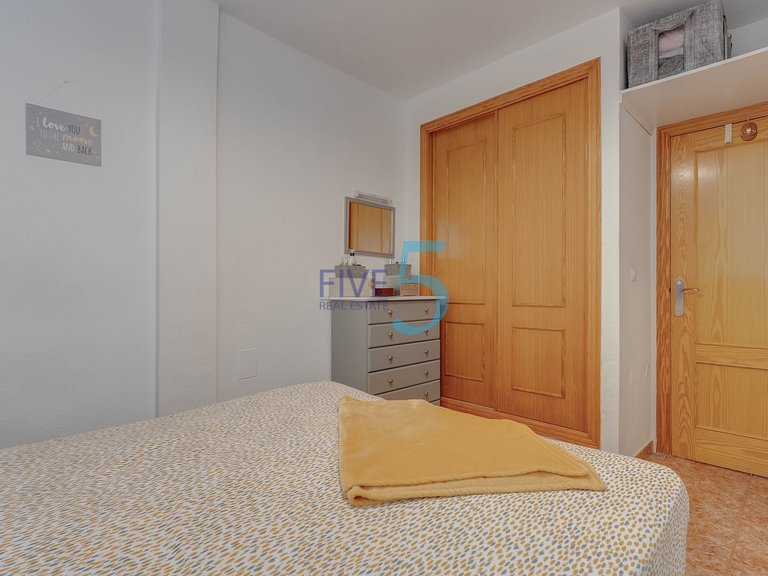 Apartment for Sale in Alicante, Valencia 13