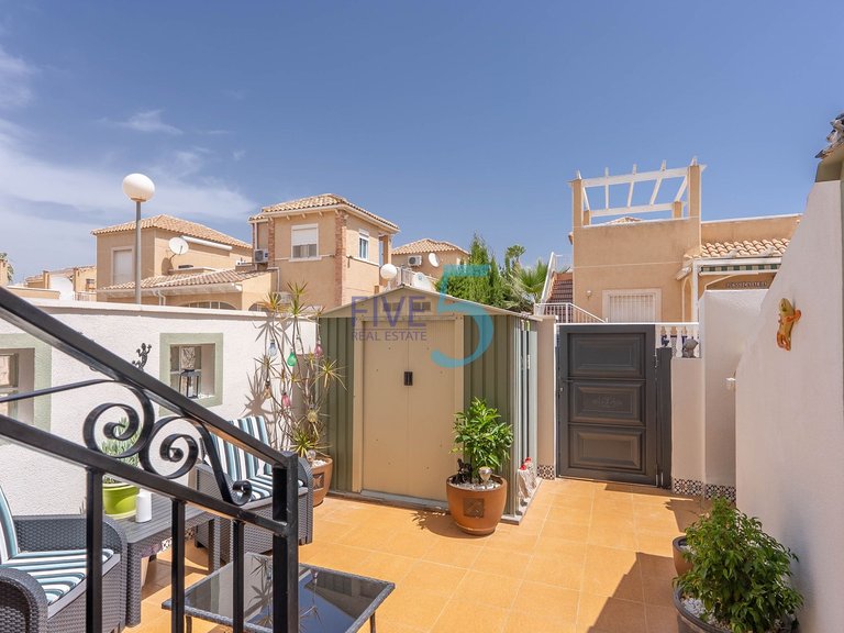 Apartment for Sale in Alicante, Valencia 17