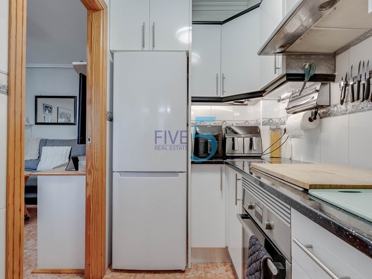 Apartment for Sale in Alicante, Valencia 11