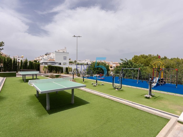 Apartment for Sale in Alicante, Valencia 25