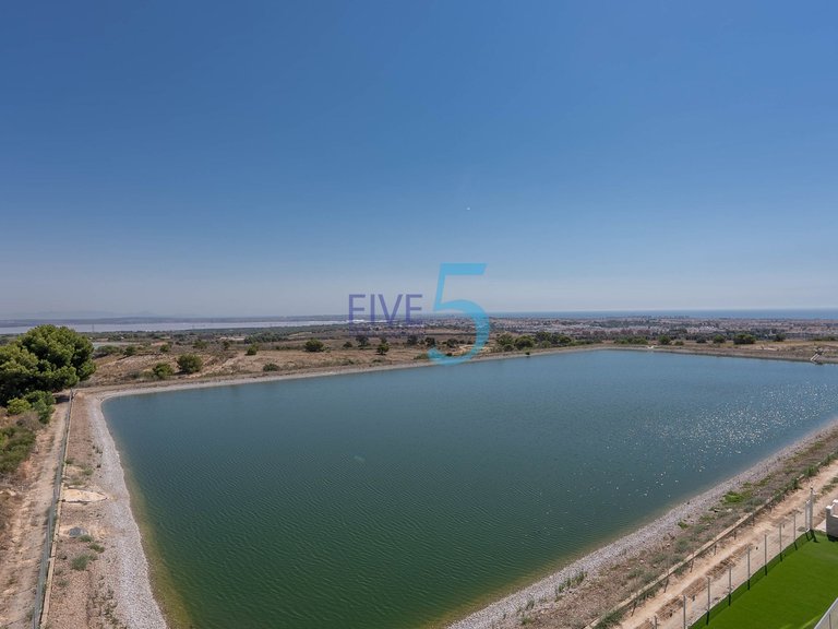 Apartment for Sale in Alicante, Valencia 38