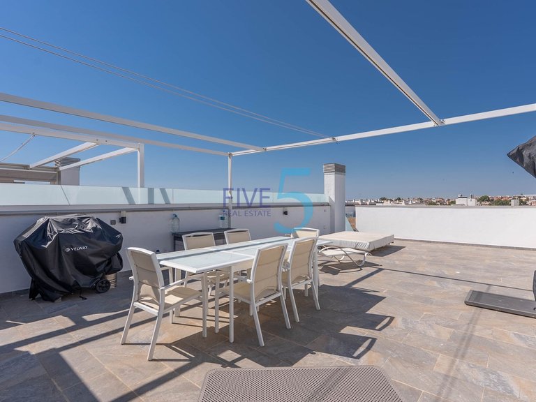Apartment for Sale in Alicante, Valencia 23