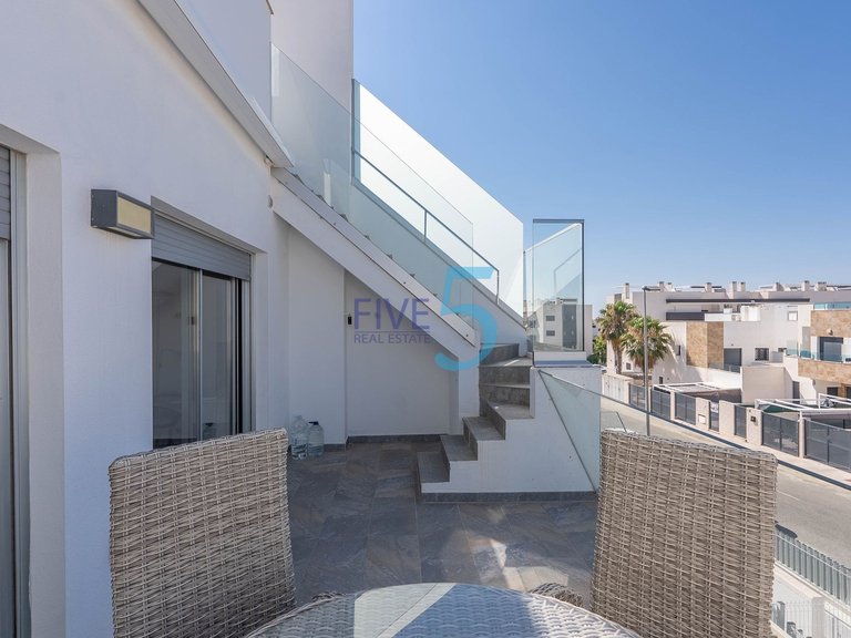 Apartment for Sale in Alicante, Valencia 19