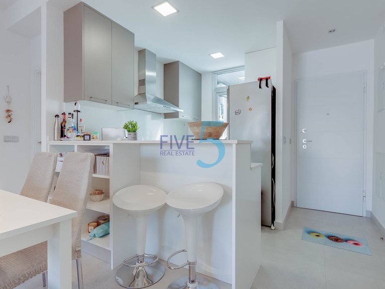 Apartment for Sale in Alicante, Valencia 7