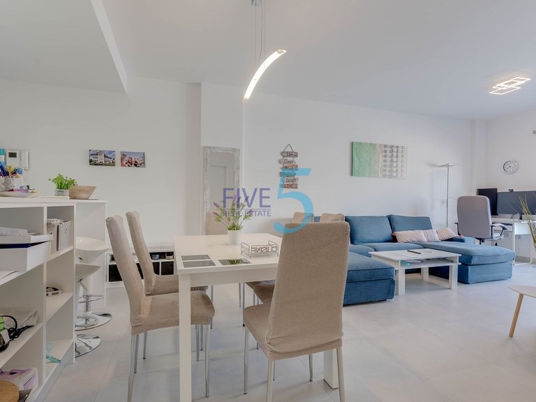 Apartment for Sale in Alicante, Valencia 5