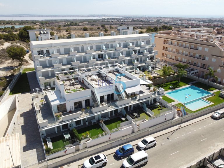 Apartment for Sale in Alicante, Valencia 1