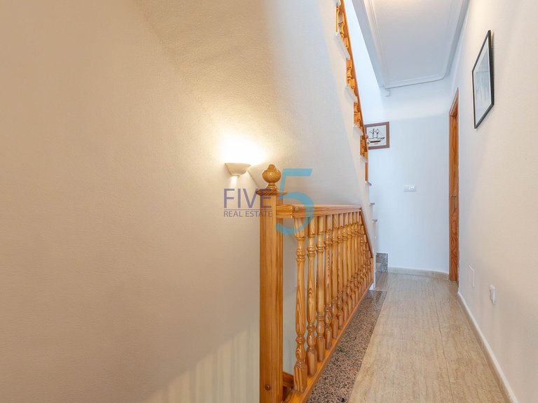 Villa for Sale in Alicante, Valencia 20