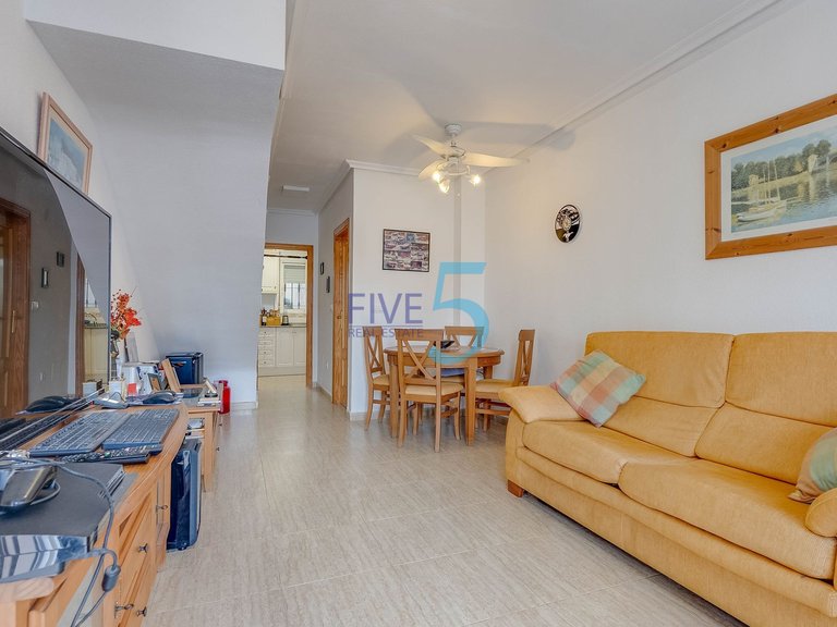 Villa for Sale in Alicante, Valencia 3