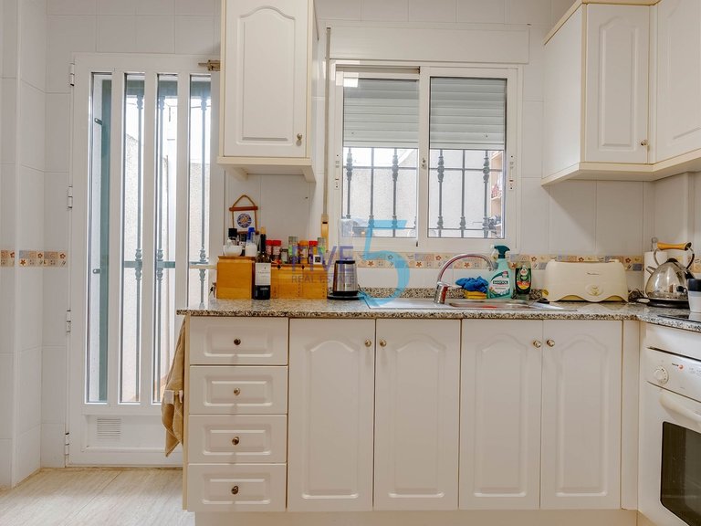 Villa for Sale in Alicante, Valencia 6