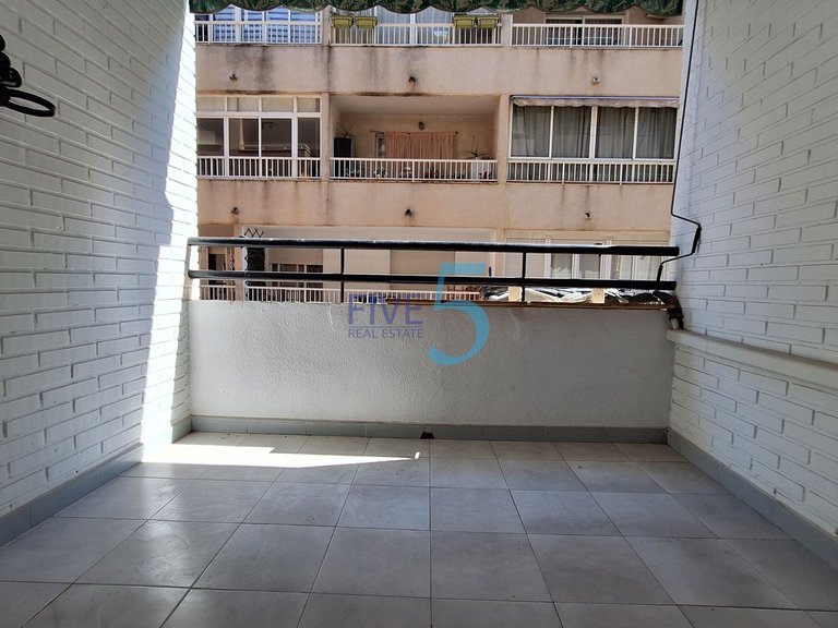 Apartment for Sale in Alicante, Valencia 18
