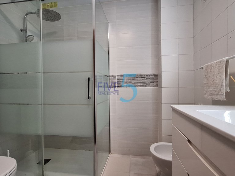 Apartment for Sale in Alicante, Valencia 12