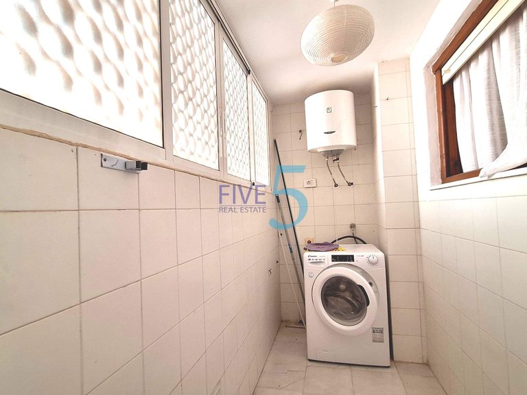 Apartment for Sale in Alicante, Valencia 16