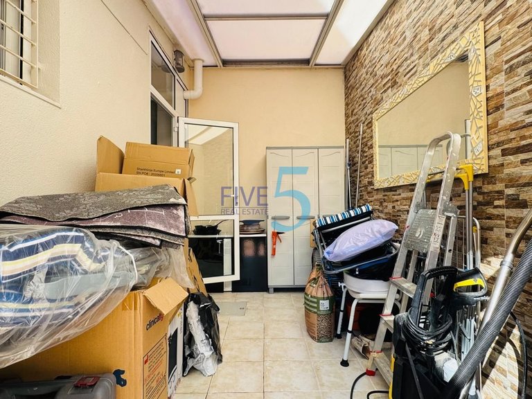 Villa for Sale in Alicante, Valencia 26