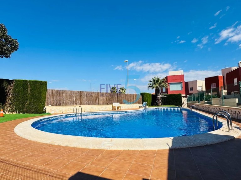 Villa for Sale in Alicante, Valencia 2
