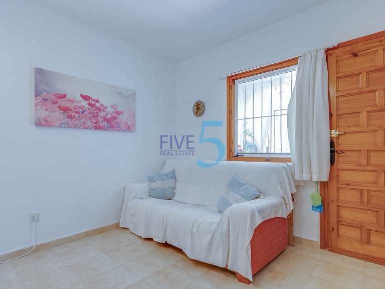 Apartment for Sale in Alicante, Valencia 7
