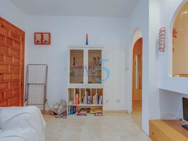 Apartment for Sale in Alicante, Valencia 6