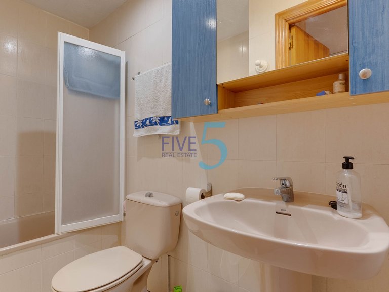 Apartment for Sale in Alicante, Valencia 12
