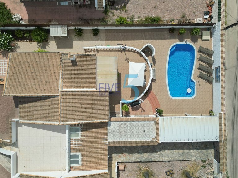 Villa for Sale in Alicante, Valencia 3