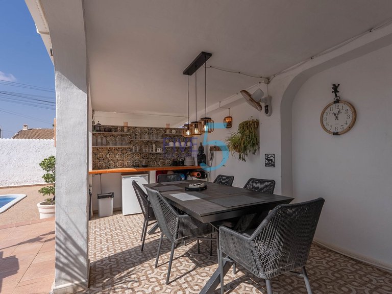 Villa for Sale in Alicante, Valencia 27