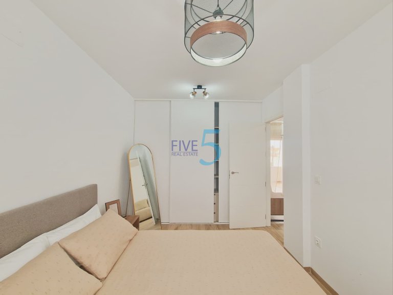 Apartment for Sale in Alicante, Valencia 12