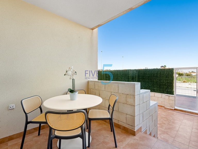 Apartment for Sale in Alicante, Valencia 25