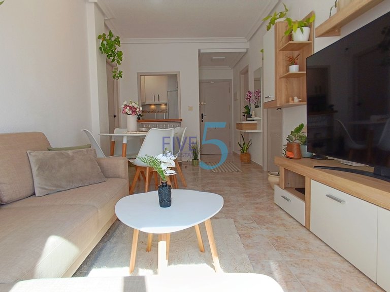 Apartment for Sale in Alicante, Valencia 15