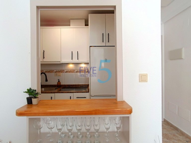 Apartment for Sale in Alicante, Valencia 11