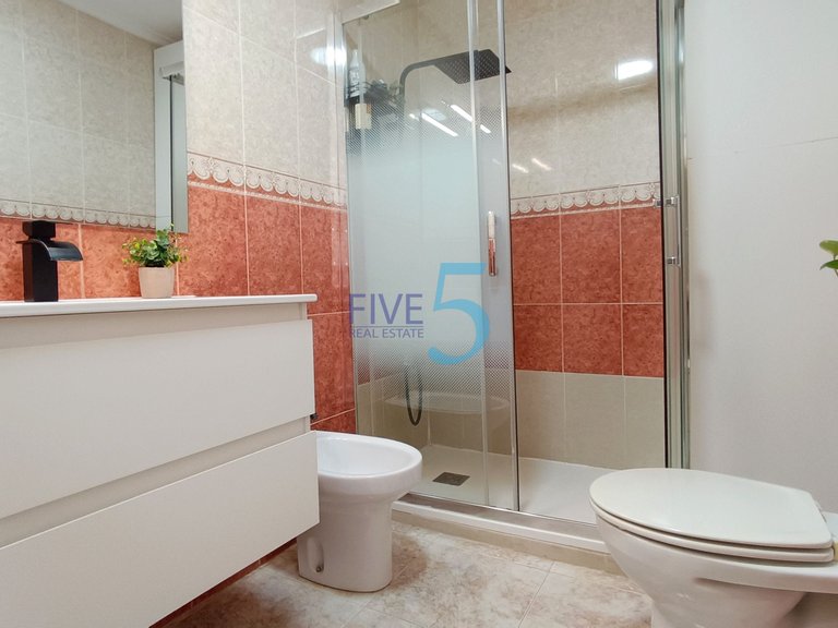 Apartment for Sale in Alicante, Valencia 21
