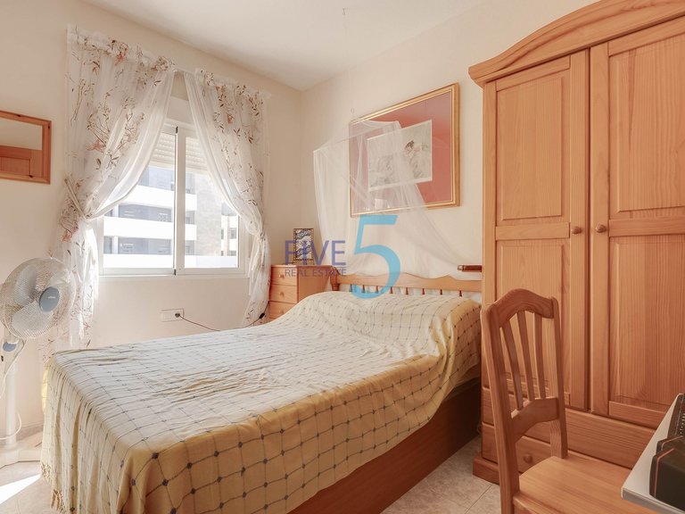 Villa for Sale in Alicante, Valencia 14